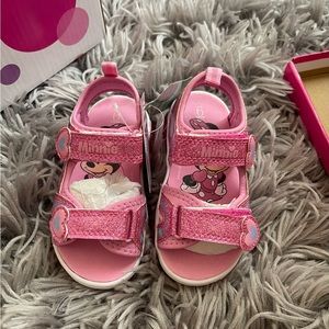 Toddler Girl’s Light Up Minnie Mouse Sandals